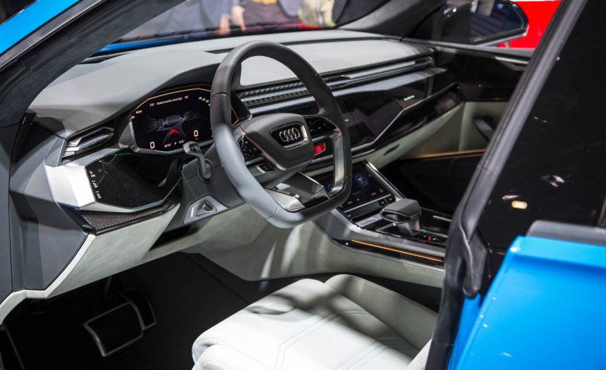 Audi Q8 Concept interior