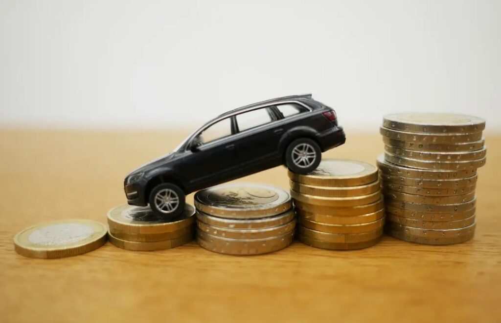 Budget Wisely for a Car Lease